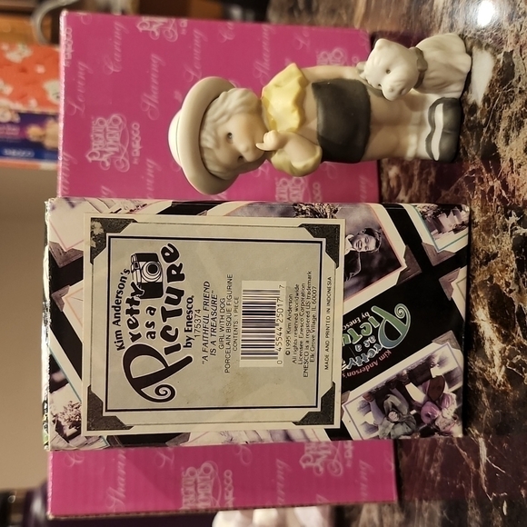 A Faithful Friend Is A Treasure Pretty As A Picture by ENESCO B#5 - Picture 1 of 7